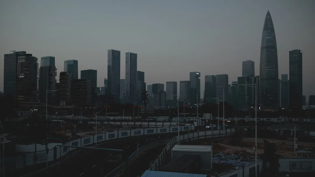深圳汽车服务对比：华熙出行租赁方案与自购车辆成本分析正文配图 2